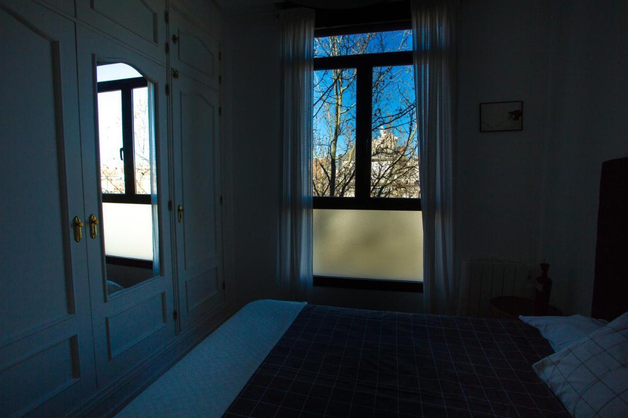 Apartament Glorieta Puerta De Toledo Madrid Exterior foto